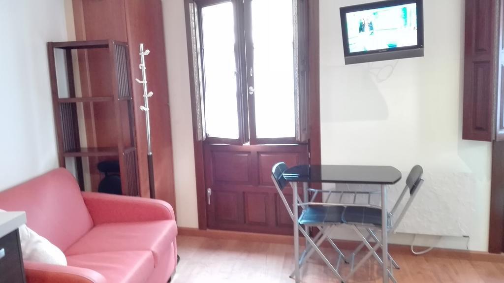 Apartamentos Santana 利亚内斯 外观 照片